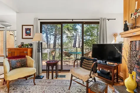 1140 Murphy's Road Hartford VT 05059