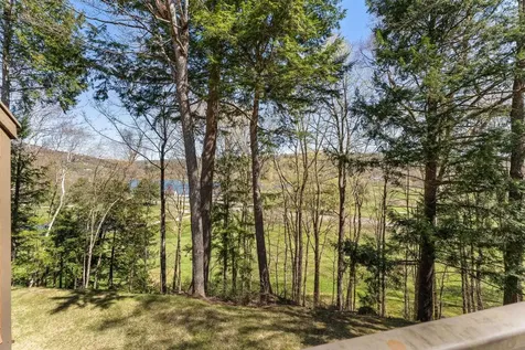 1140 Murphy's Road Hartford VT 05059