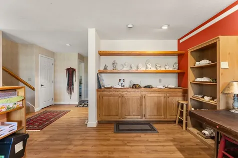 1140 Murphy's Road Hartford VT 05059