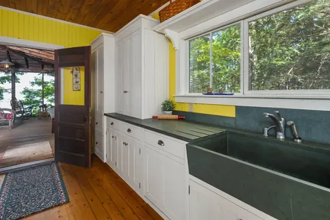 473 Orchard Shore Road Colchester VT 05446