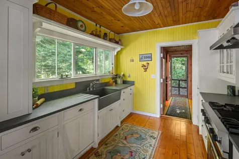 473 Orchard Shore Road Colchester VT 05446