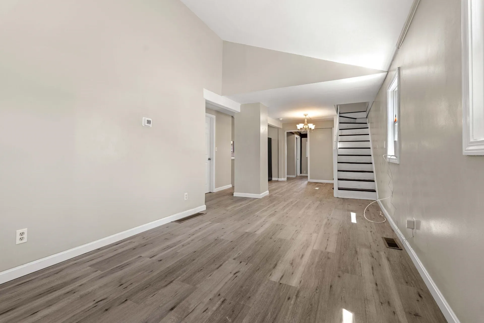 6 Beach Street Fremont NH 03044-3565