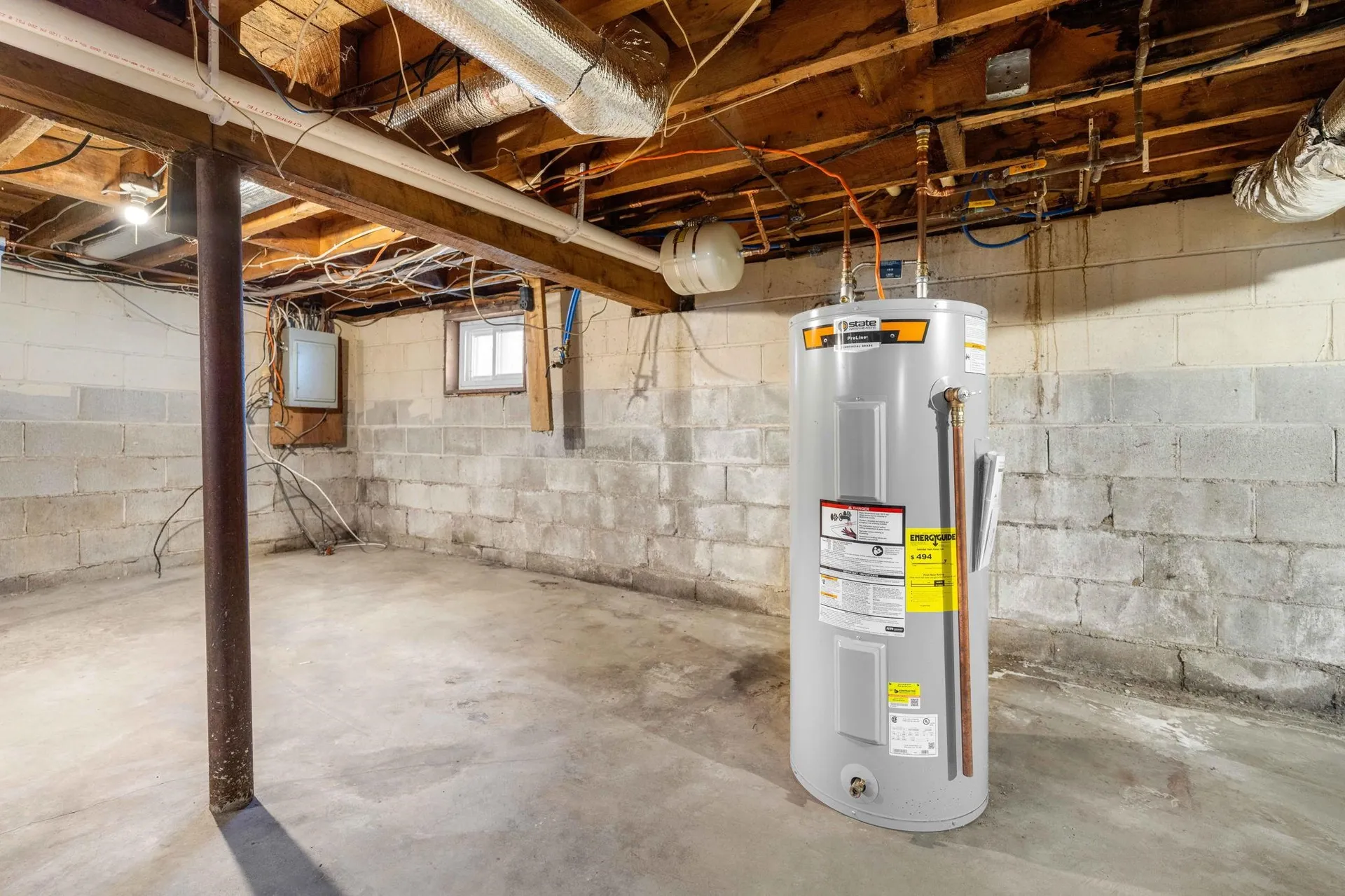 6 Beach Street Fremont NH 03044-3565