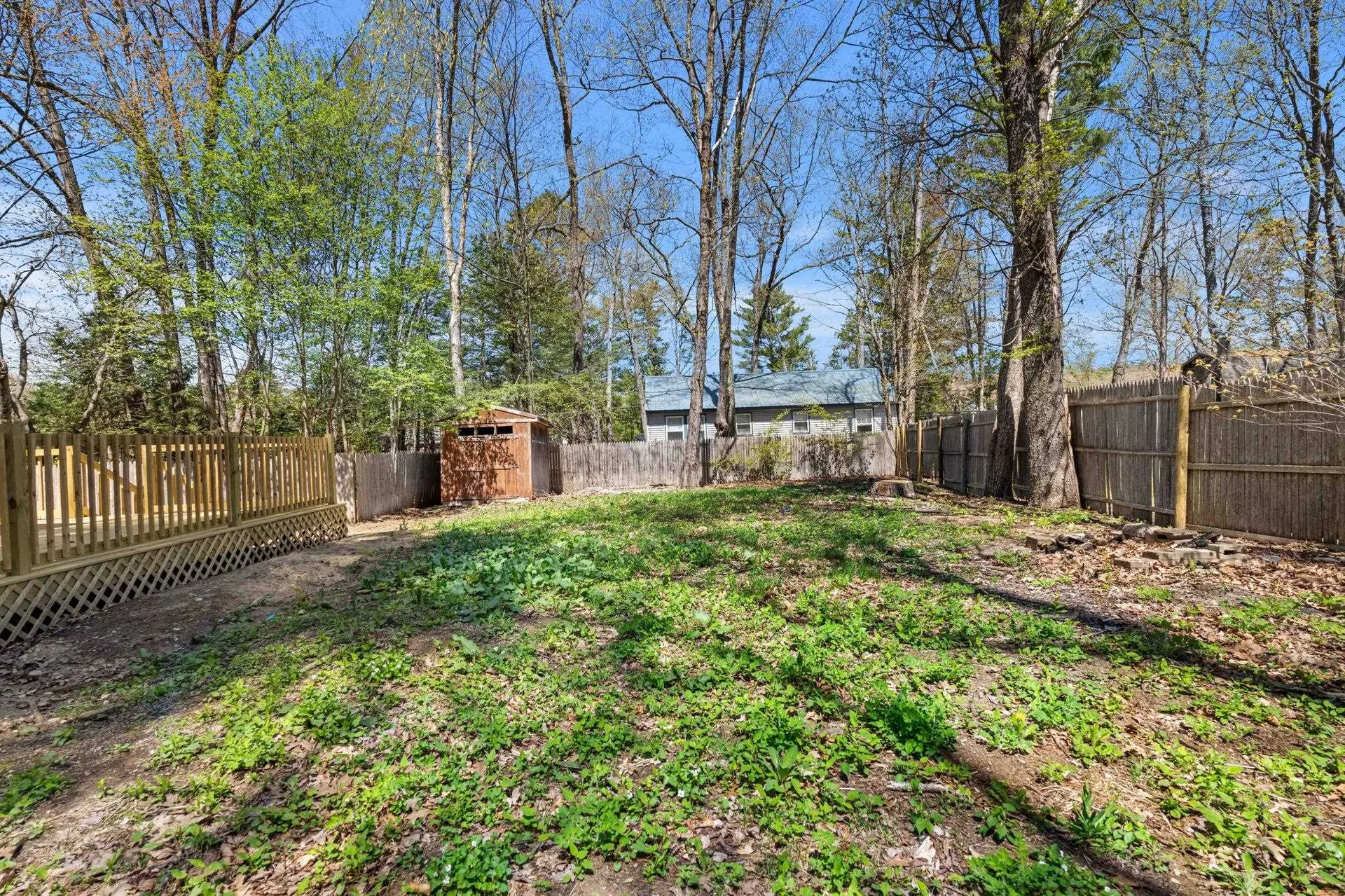 6 Beach Street Fremont NH 03044-3565