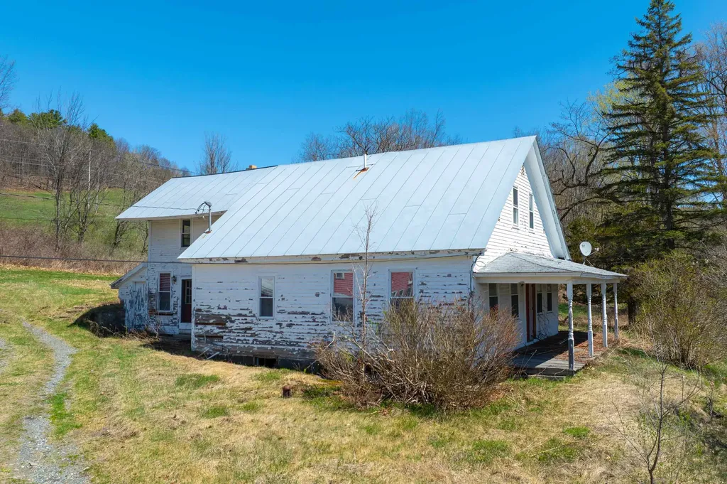 571 Dartmouth College Highway Lebanon NH 03766