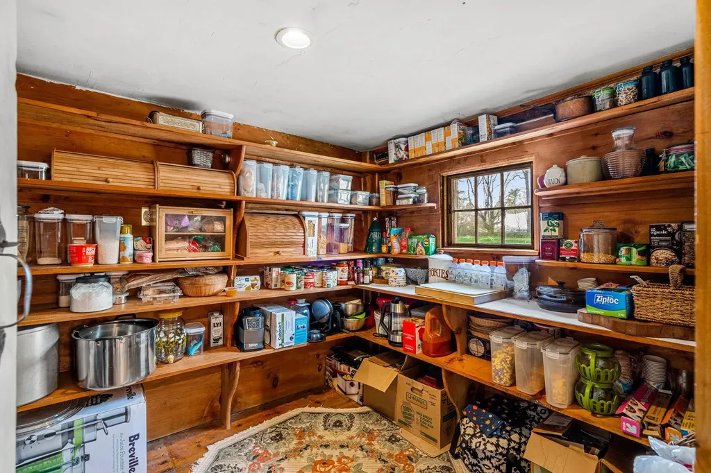 324 Stark Highway North Dunbarton NH 03046