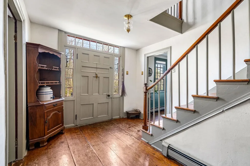 324 Stark Highway North Dunbarton NH 03046