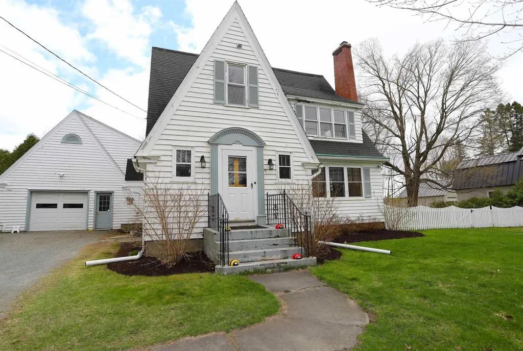 93 Main Street Derby VT 05829