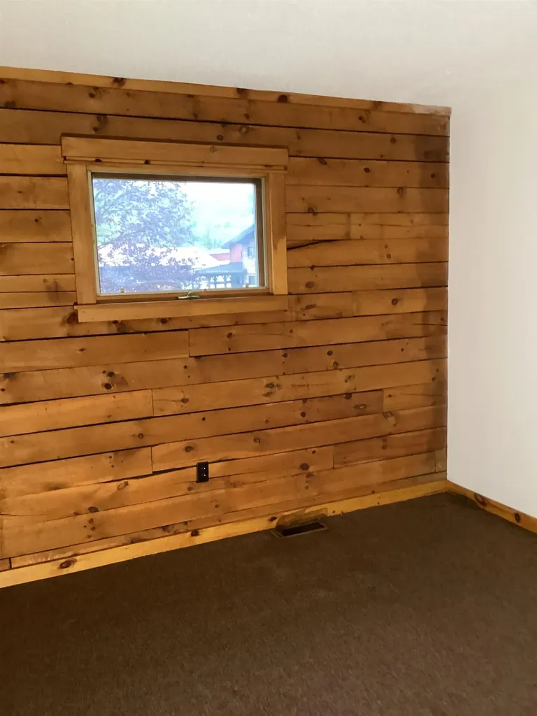 10 Bank Drive Lane Walpole NH 03609