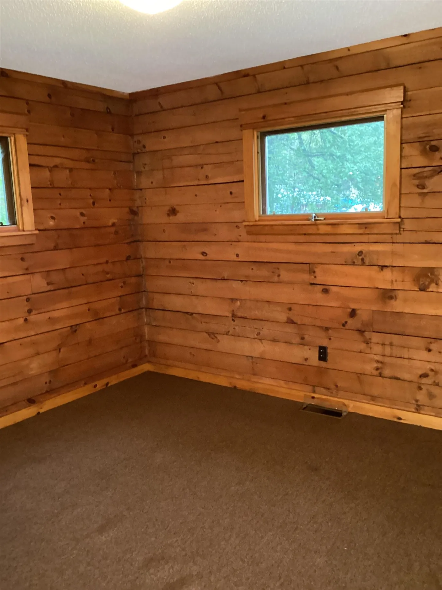 10 Bank Drive Lane Walpole NH 03609