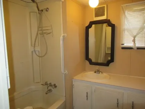 4 Brookwood Drive Brattleboro VT 05301