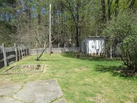 4 Brookwood Drive Brattleboro VT 05301