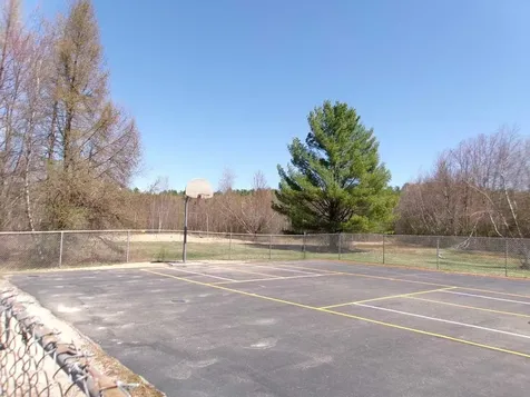 Aspen Lane Danbury NH 03230