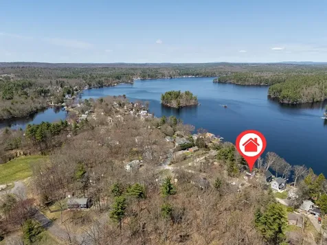 7 Lippold Road Atkinson NH 03811