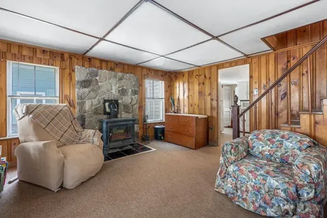 7 Lippold Road Atkinson NH 03811