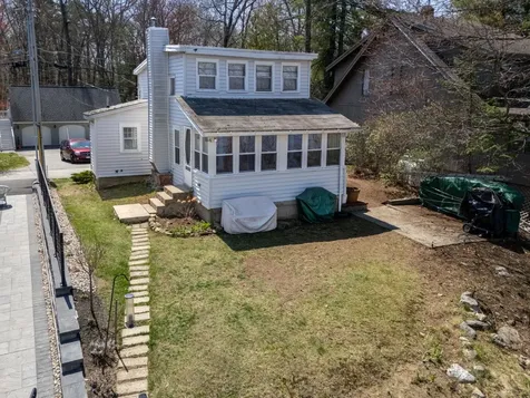 7 Lippold Road Atkinson NH 03811