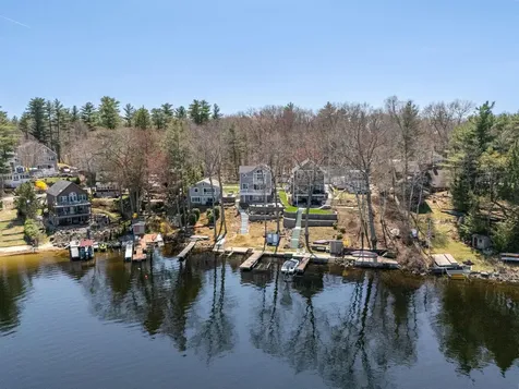 7 Lippold Road Atkinson NH 03811