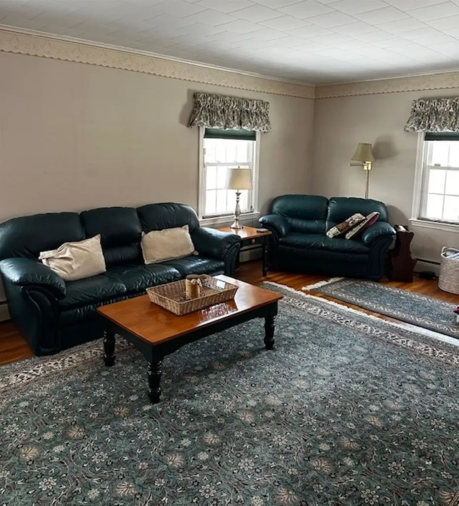 653 Portland Street Rochester NH 03867