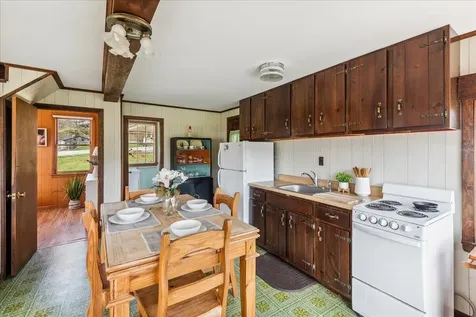 95 Bellwater Avenue Barton VT 05822