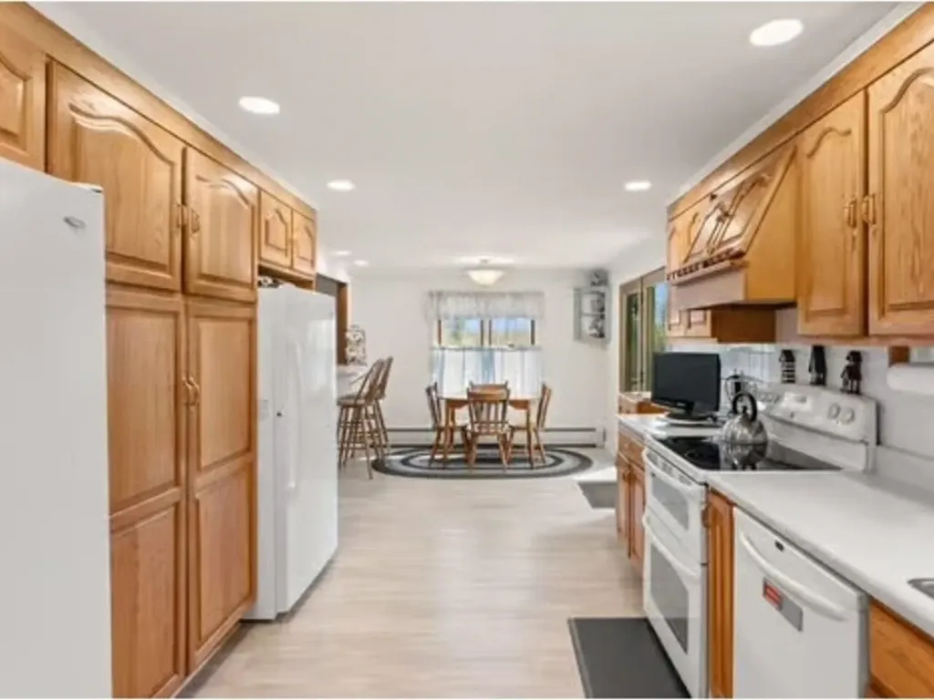 959 Fern Lake Road Leicester VT 05733