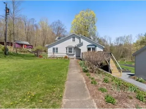 959 Fern Lake Road Leicester VT 05733