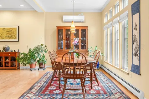 4 Diana Court Hanover NH 03755