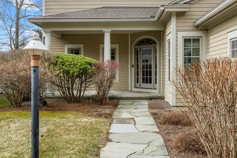4 Diana Court Hanover NH 03755