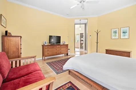 4 Diana Court Hanover NH 03755