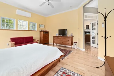 4 Diana Court Hanover NH 03755