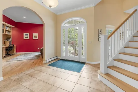 4 Diana Court Hanover NH 03755