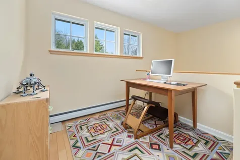 4 Diana Court Hanover NH 03755