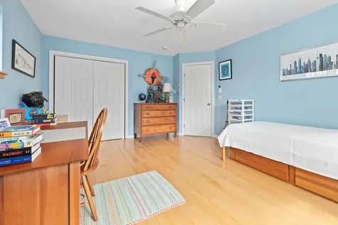 4 Diana Court Hanover NH 03755