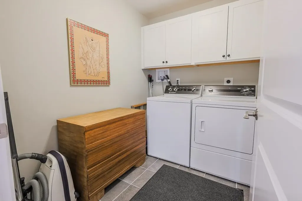 12 Mulberry Lane Hooksett NH 03106