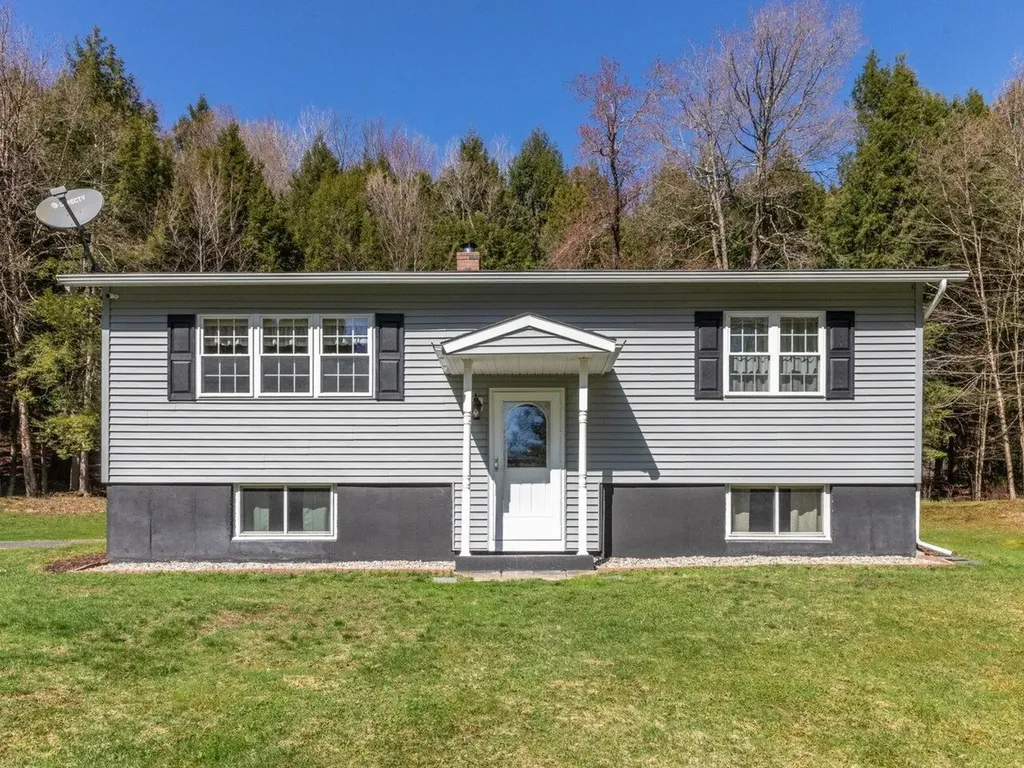 332 Brook Road Middlesex VT 05602