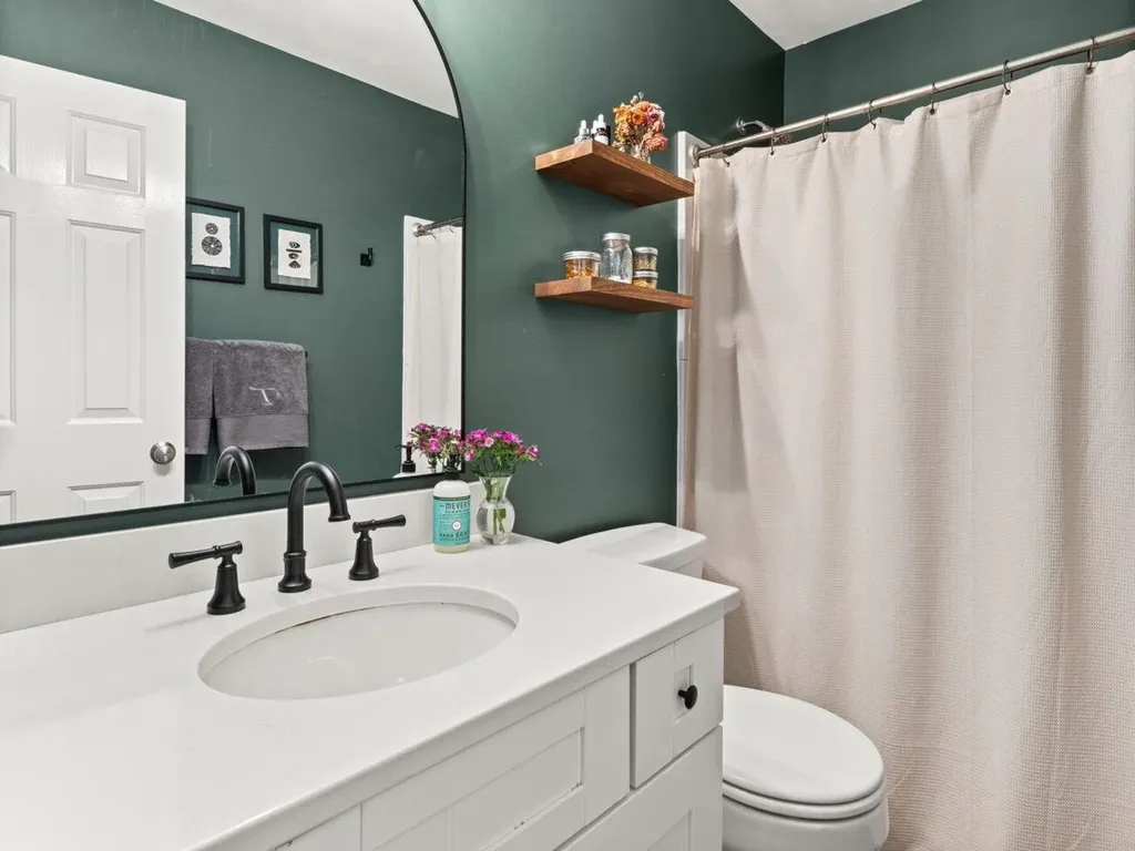 332 Brook Road Middlesex VT 05602