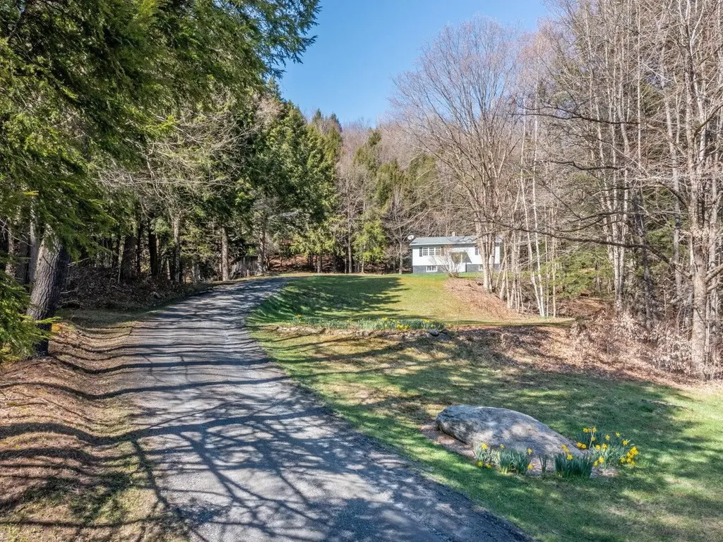 332 Brook Road Middlesex VT 05602
