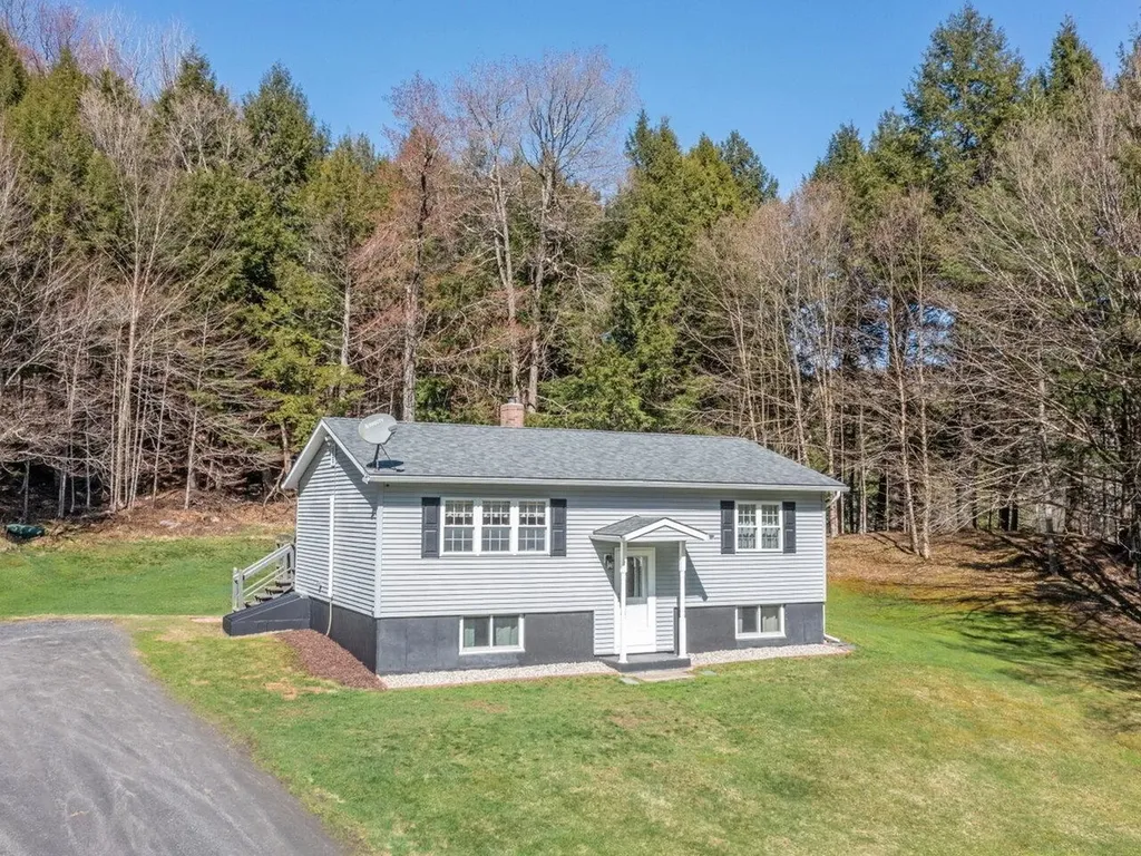 332 Brook Road Middlesex VT 05602