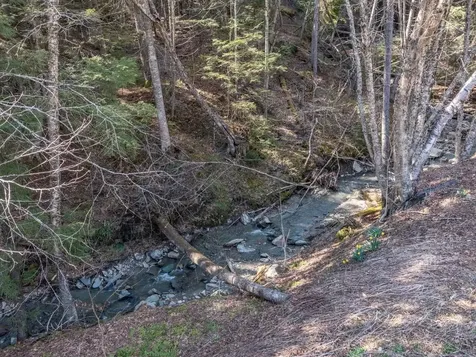 332 Brook Road Middlesex VT 05602