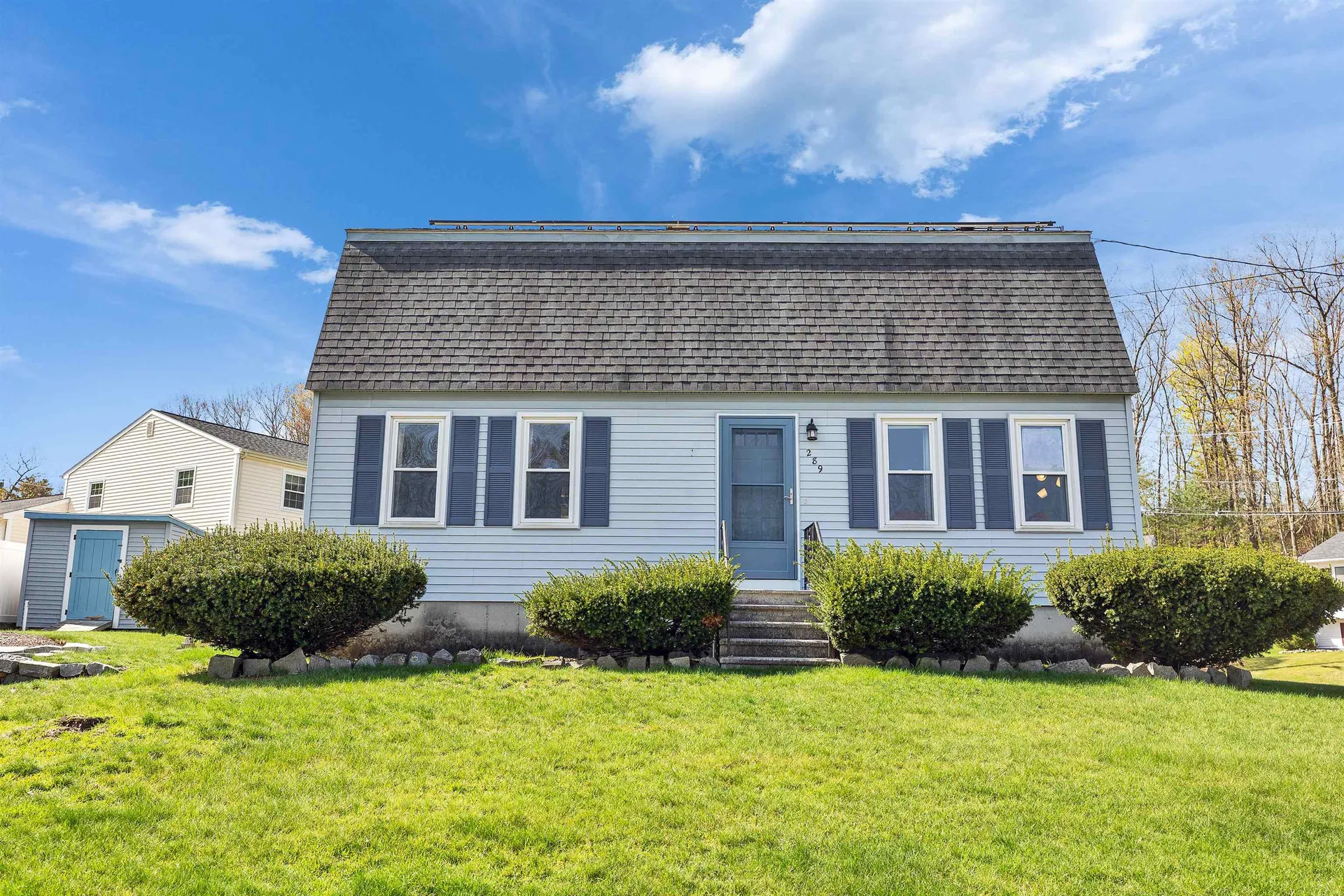 289 Patricia Lane Manchester NH 03104