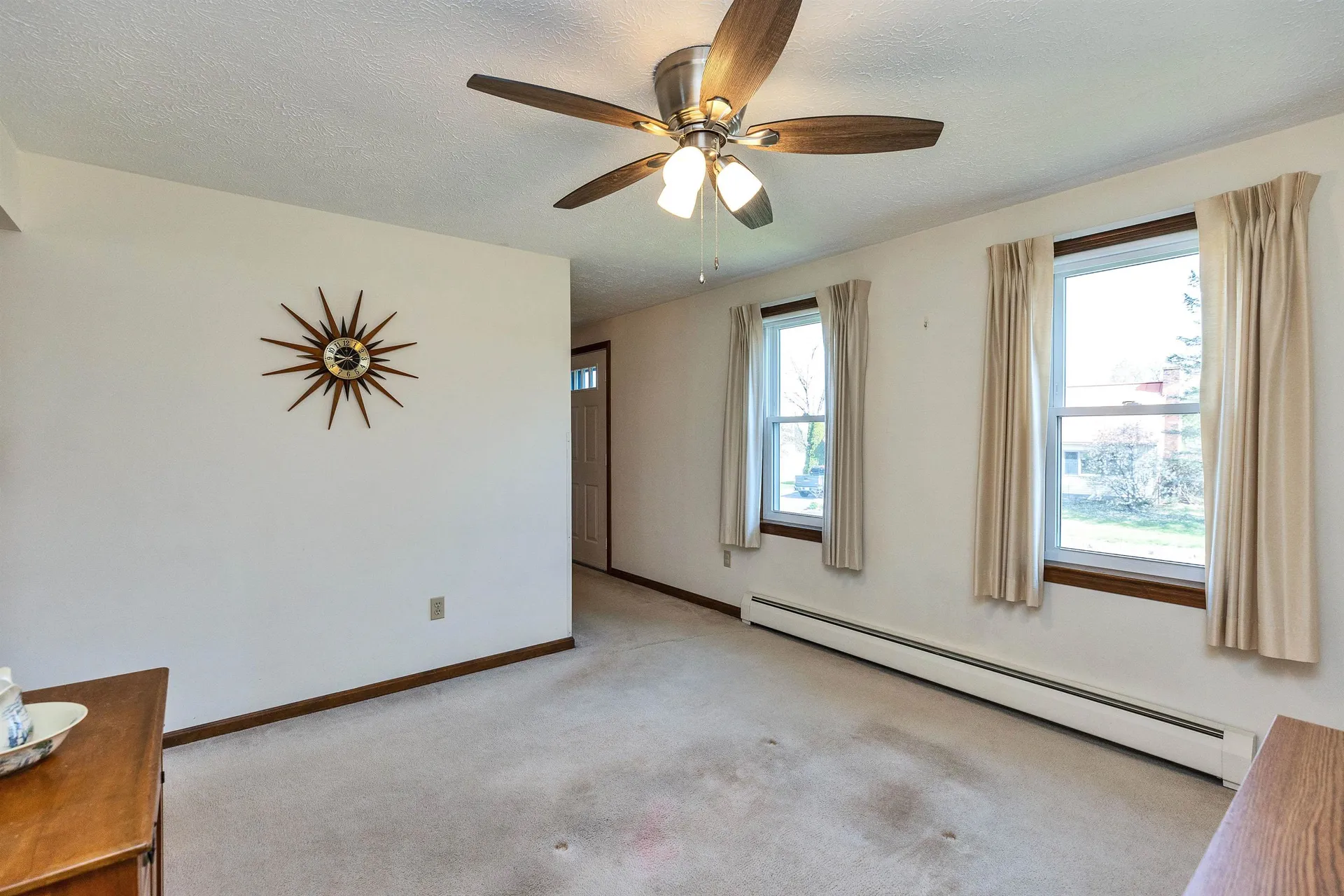 289 Patricia Lane Manchester NH 03104