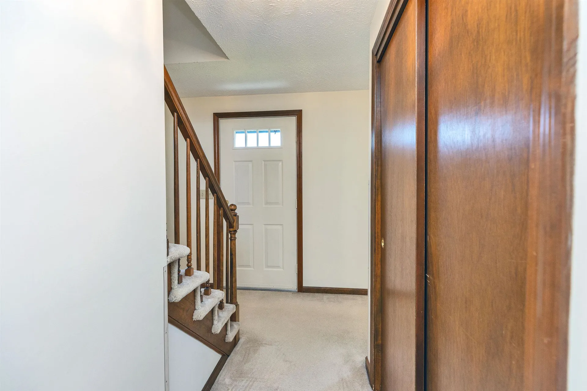 289 Patricia Lane Manchester NH 03104