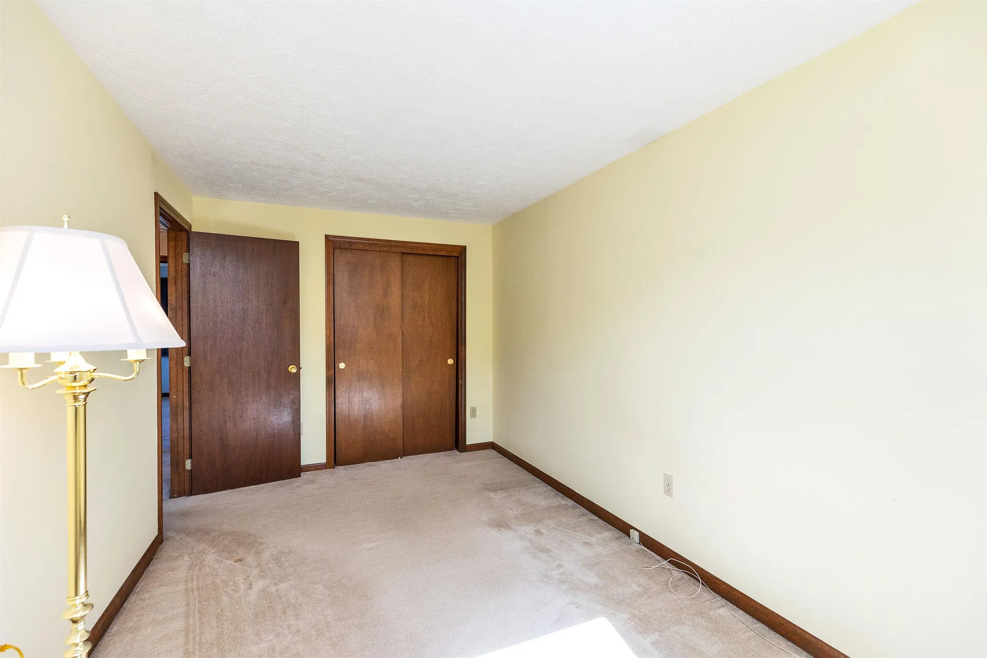 289 Patricia Lane Manchester NH 03104