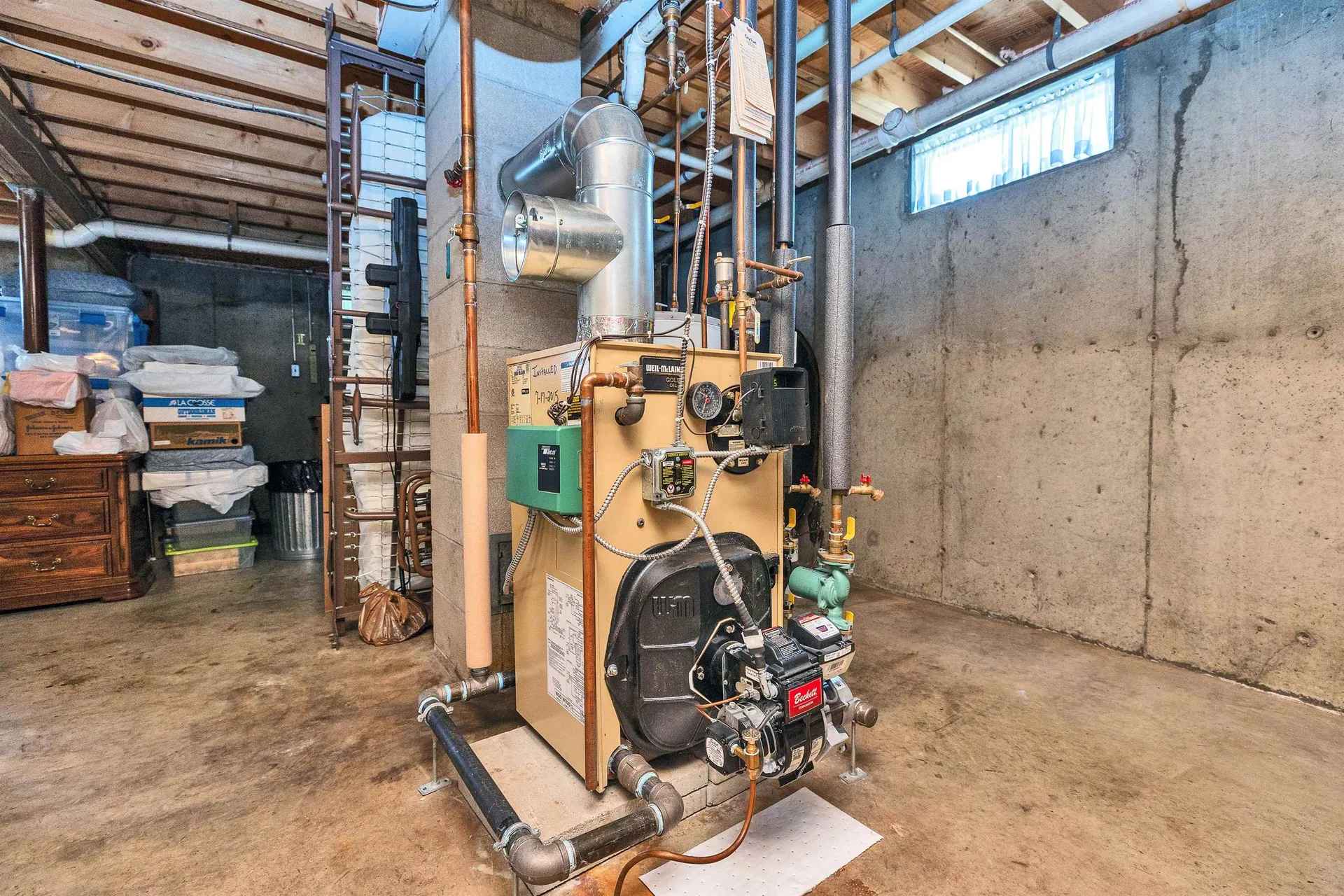 289 Patricia Lane Manchester NH 03104