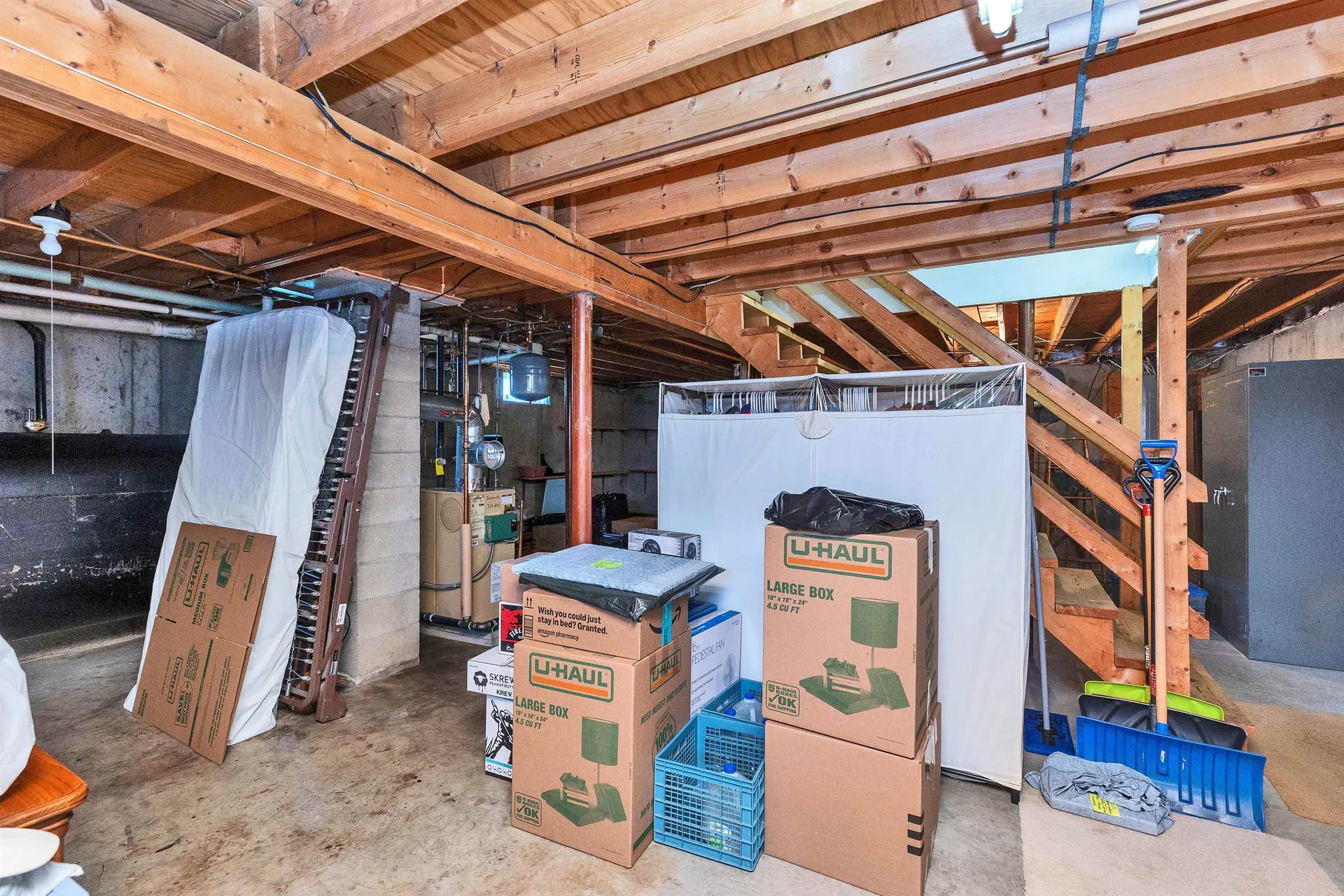 289 Patricia Lane Manchester NH 03104