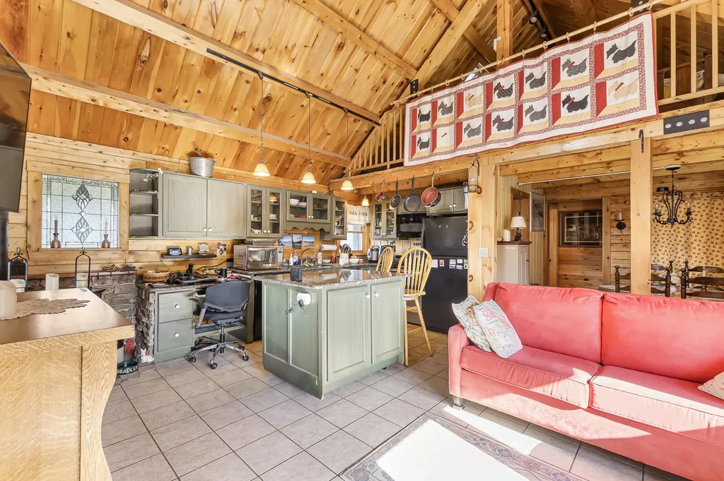 146 Claybrook Road Canaan VT 05903