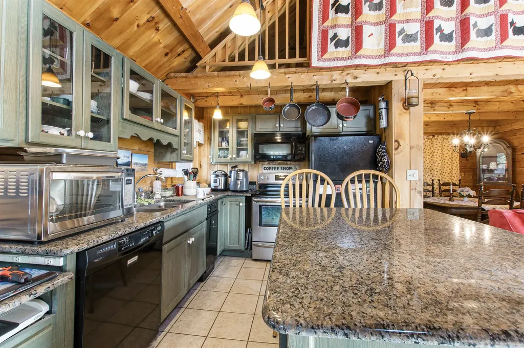 146 Claybrook Road Canaan VT 05903