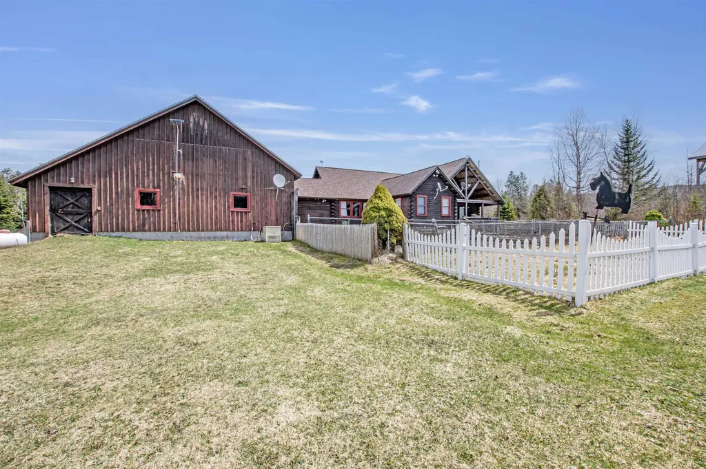 146 Claybrook Road Canaan VT 05903