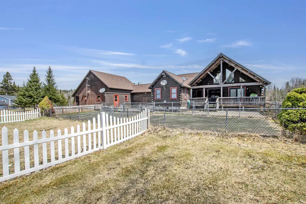 146 Claybrook Road Canaan VT 05903