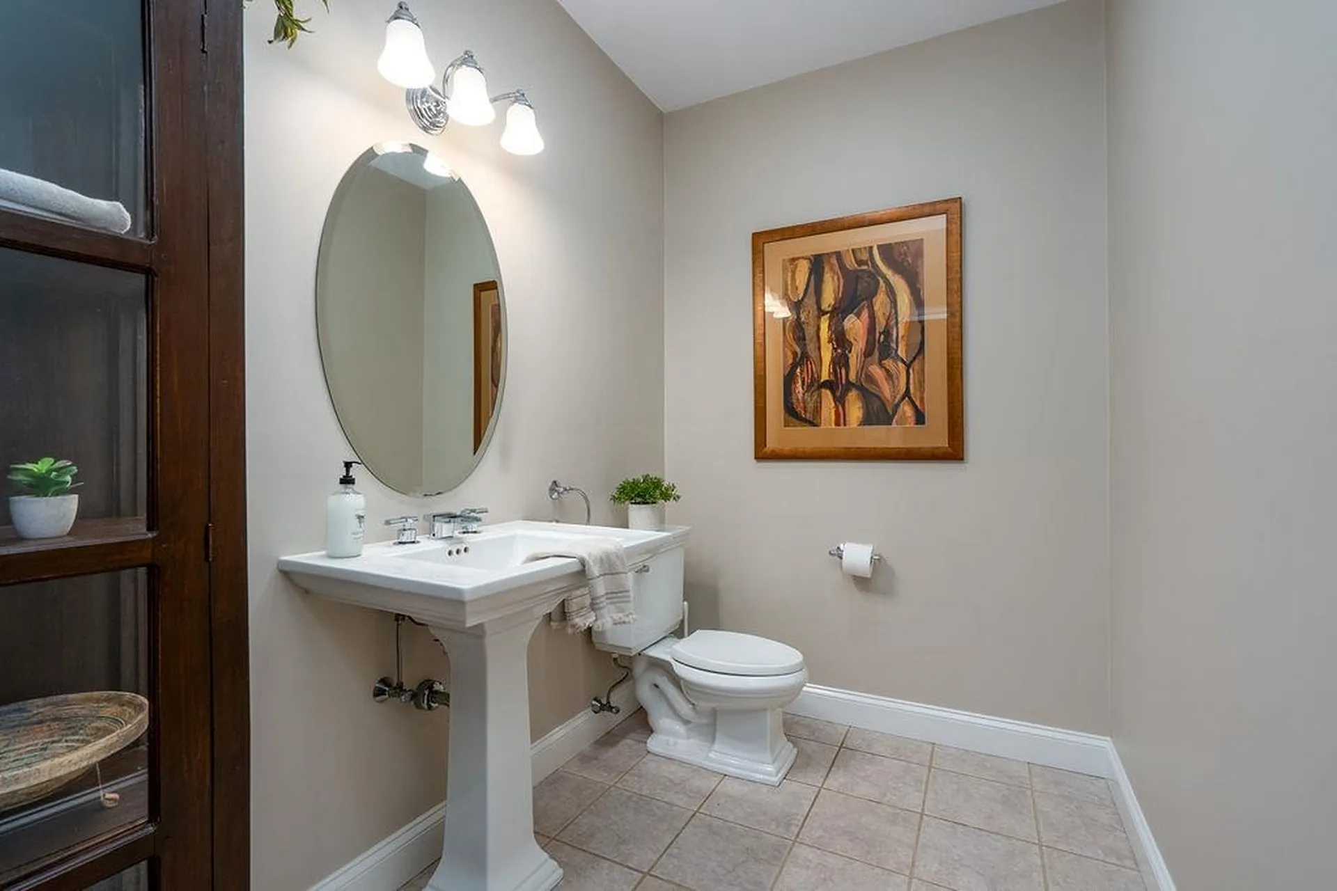 32 Wildwood Road Auburn NH 03032