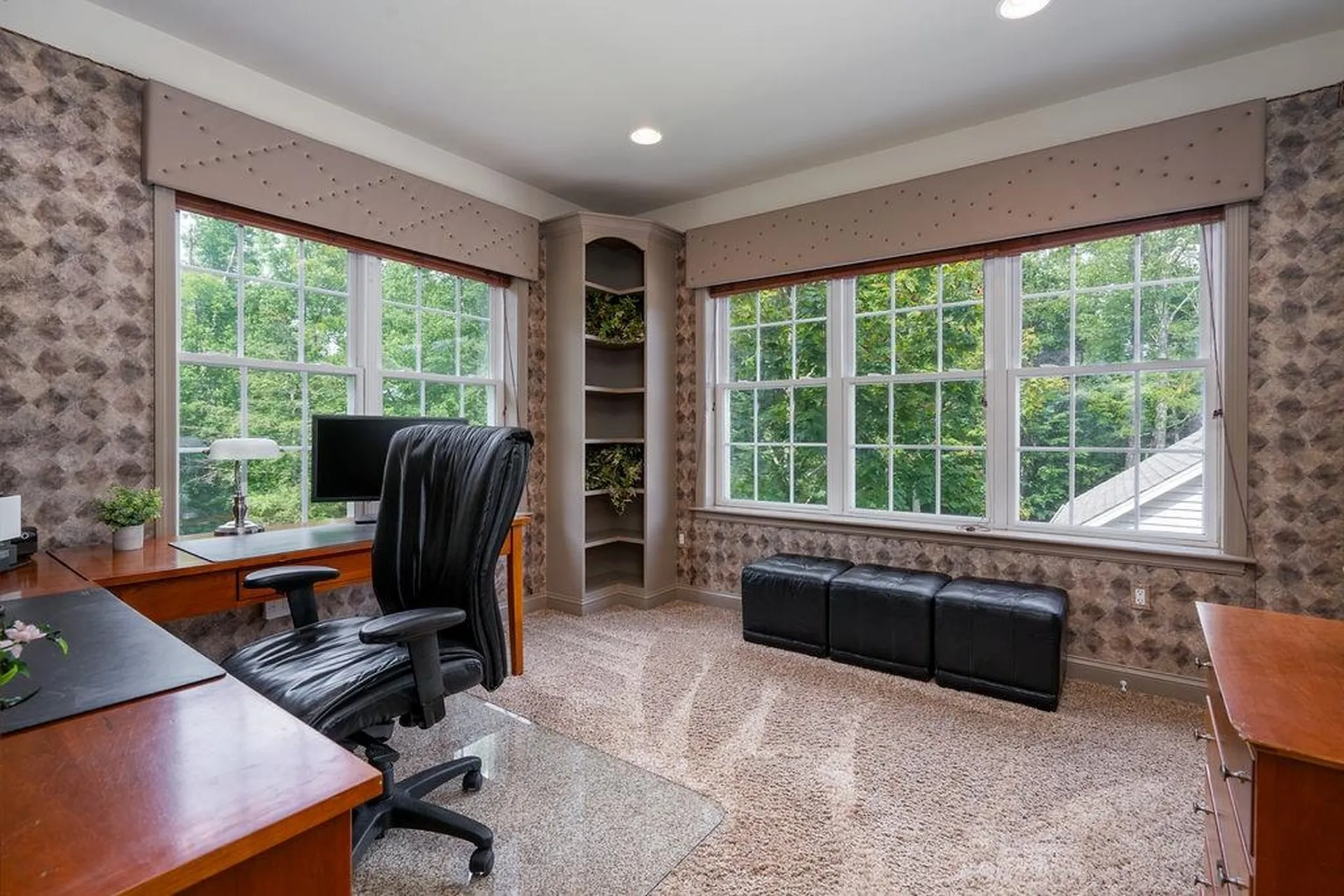 32 Wildwood Road Auburn NH 03032